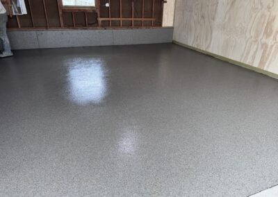 Garage floor coating company near me, Green Bay floor coating contractor, residential flooring, commercial flooring comapny, industrial floor coating, Epoxy Concreate Floor Coating Company, Polyurea Concrete Coatings